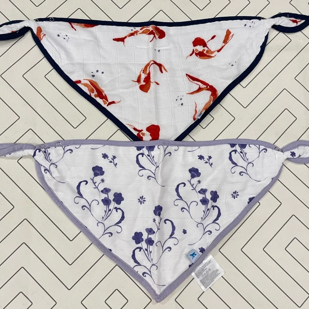 Set of Little Unicorn Muslin Bibs